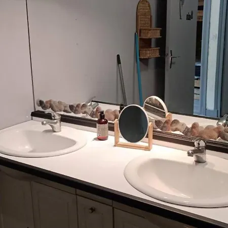 Rustique Pont De Les Gorges De La Sioule Appartamento *